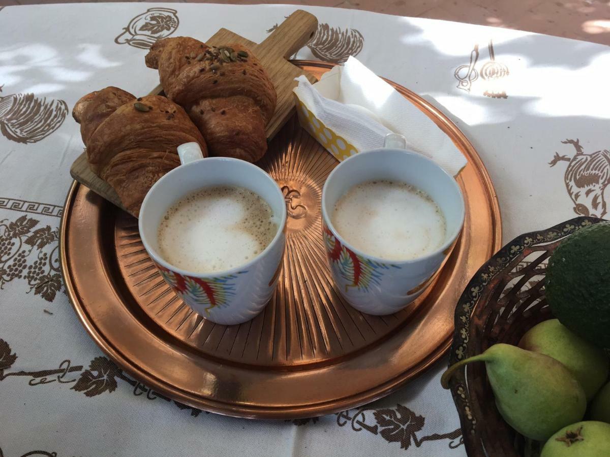 Agriturismo La Casa Delle Fate Loiri Porto San Paolo Bagian luar foto